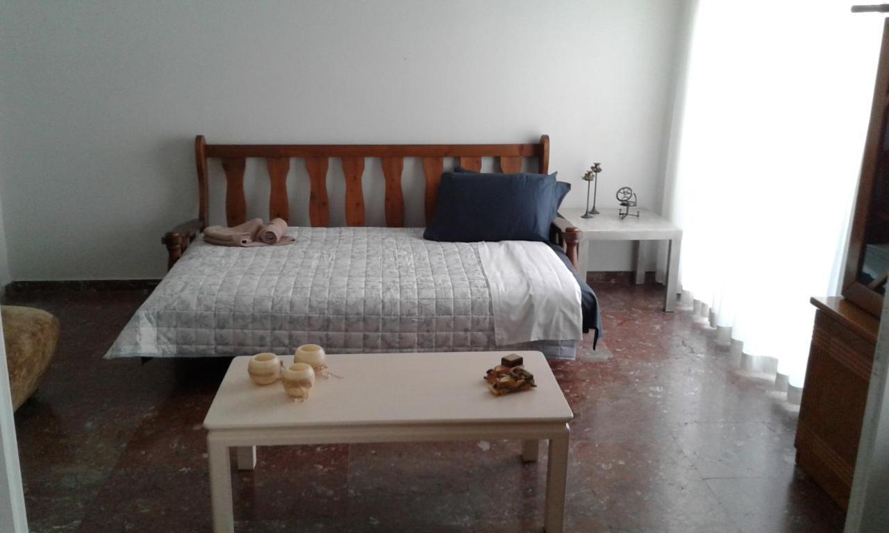 2 Br110 Sqm Free Parking Full Clima Patras Exterior foto